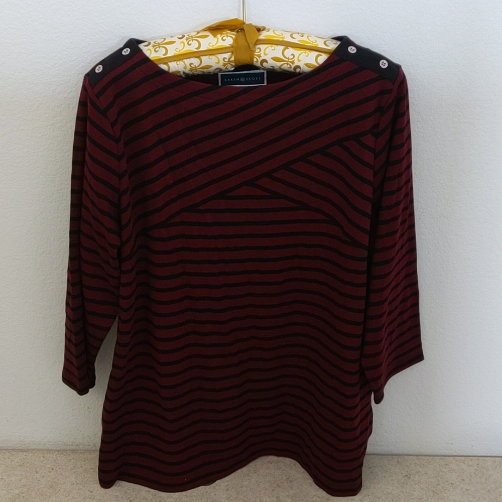 Karen Scott 3/4 sleeve top